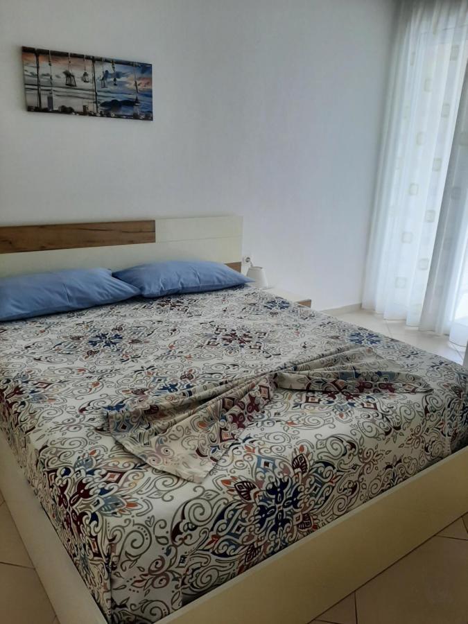 Kela Apartment 3 Саранде Екстериор снимка
