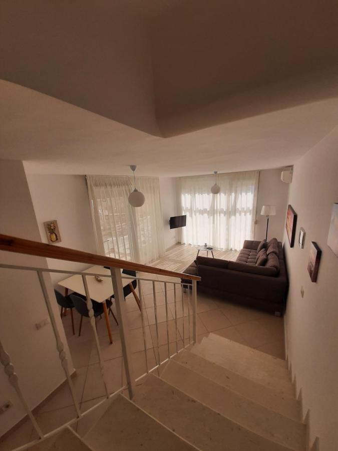 Kela Apartment 3 Саранде Екстериор снимка