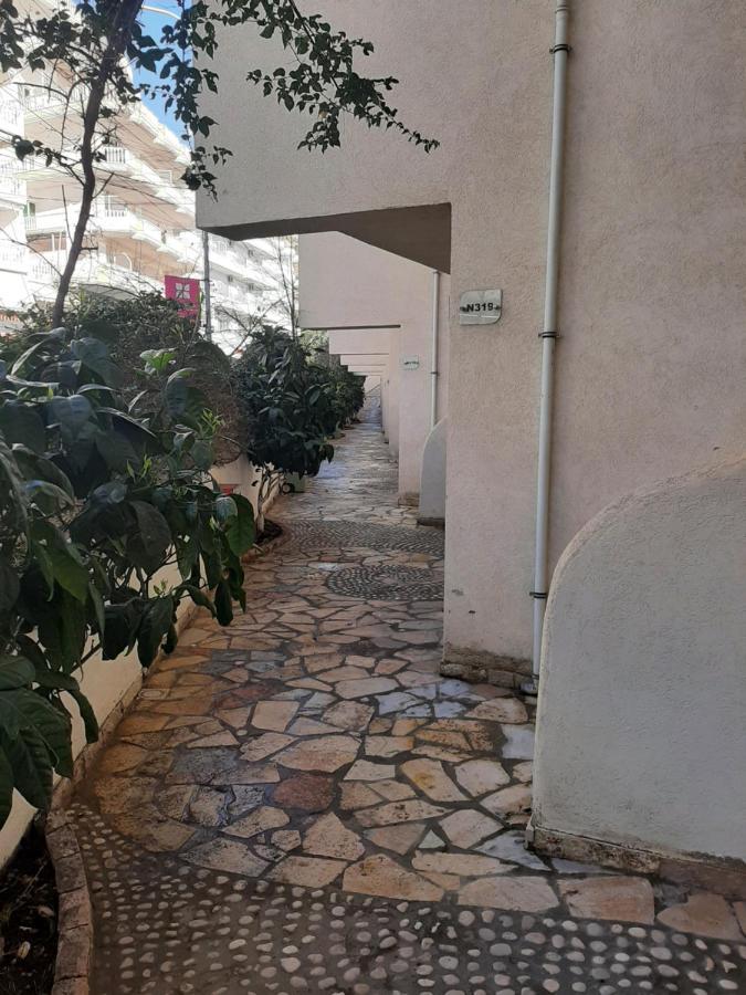 Kela Apartment 3 Саранде Екстериор снимка